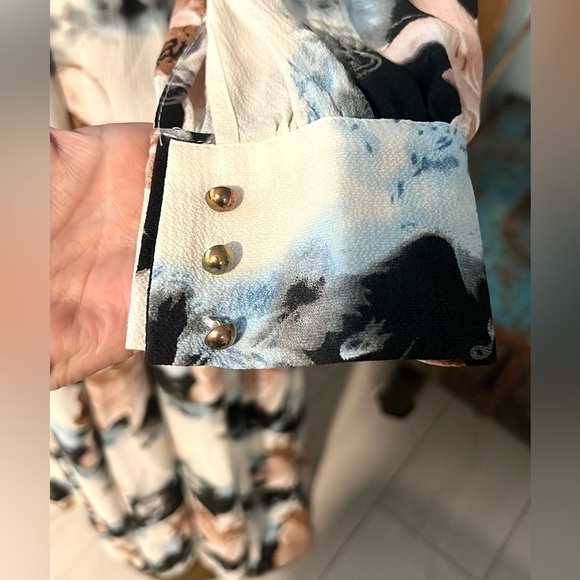 Windsor,Irina Floral,Chiffon,A-Line Dress in Cream, Excellent Condition, Size S - Picture 9 of 17